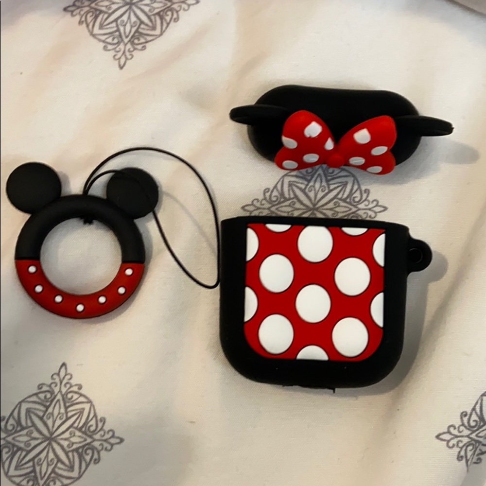 Minnie Mouse Airpod Case Cover - Picture 2 of 4